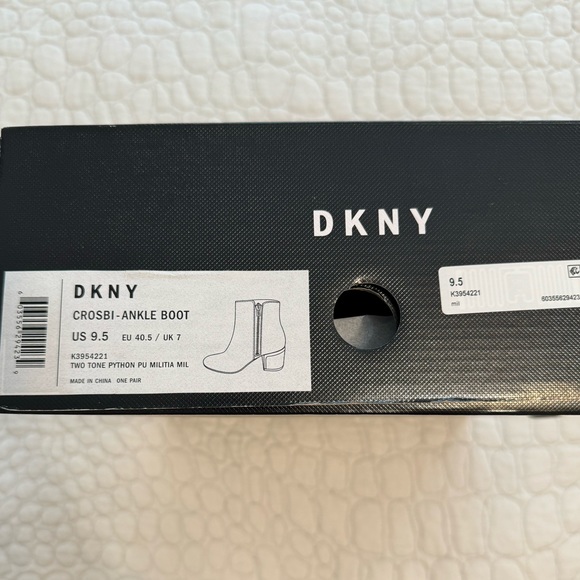 DKNY crosbi-ankle boot two tone python - Picture 9 of 9